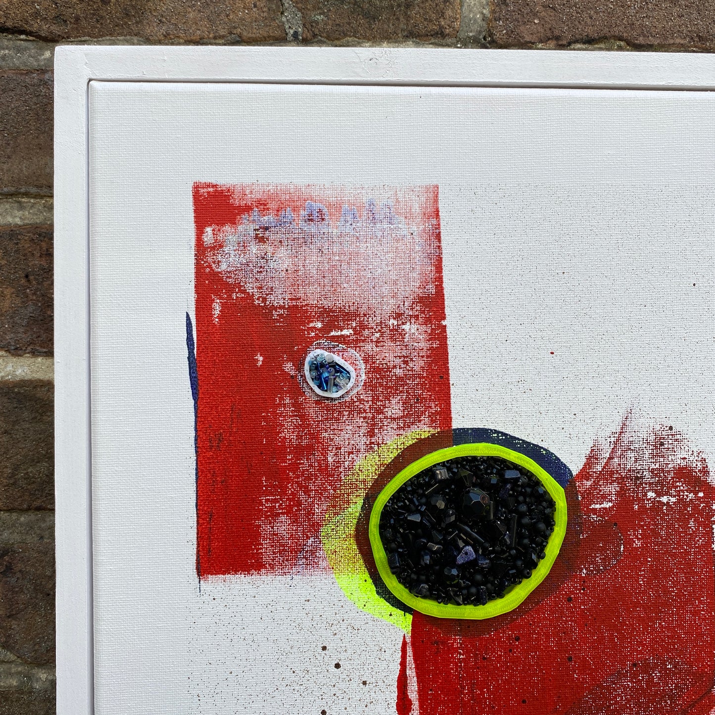 BLACK HOLE | 32 X 42 CM