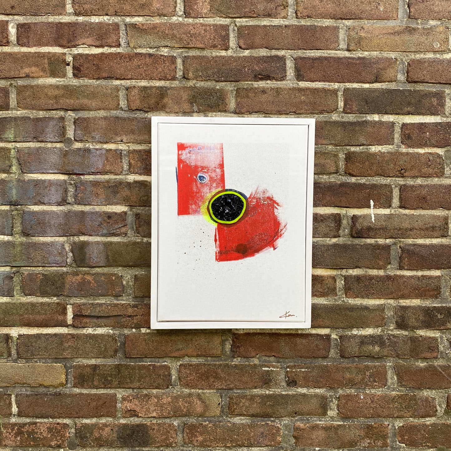 BLACK HOLE | 32 X 42 CM