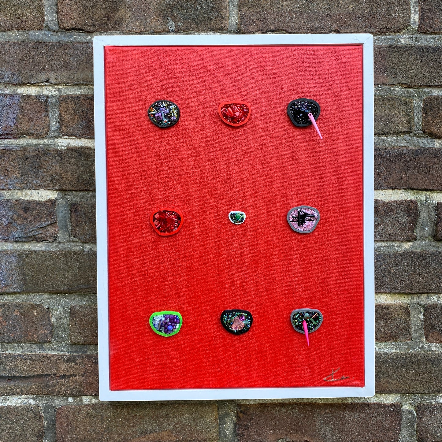 9 DOTS [05] | 32 x 42 CM