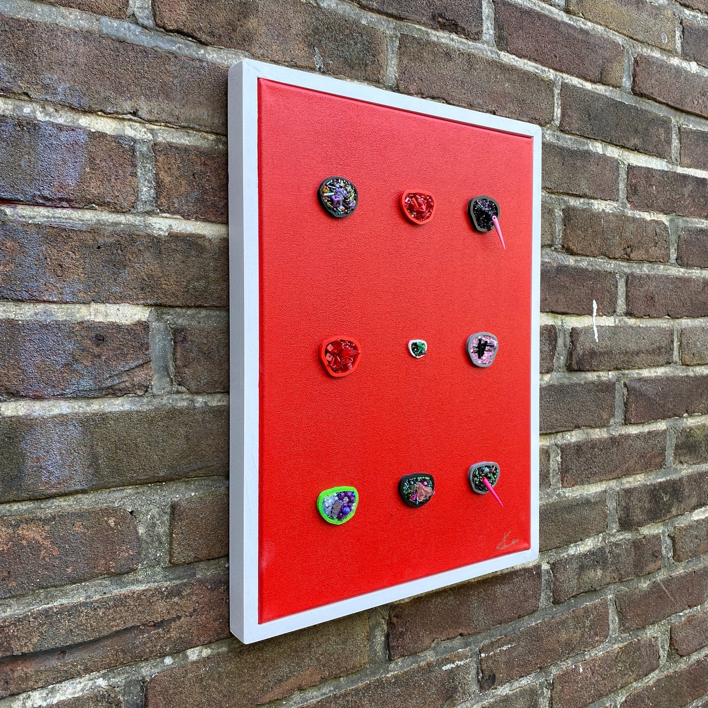 9 DOTS [05] | 32 x 42 CM