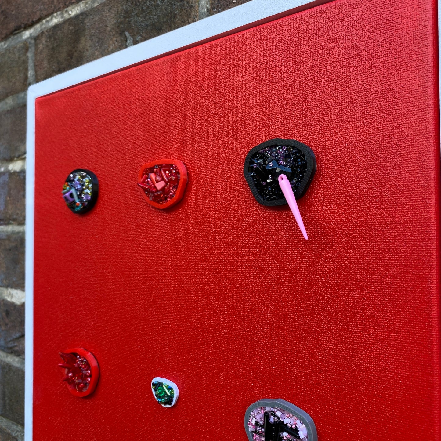 9 DOTS [05] | 32 x 42 CM