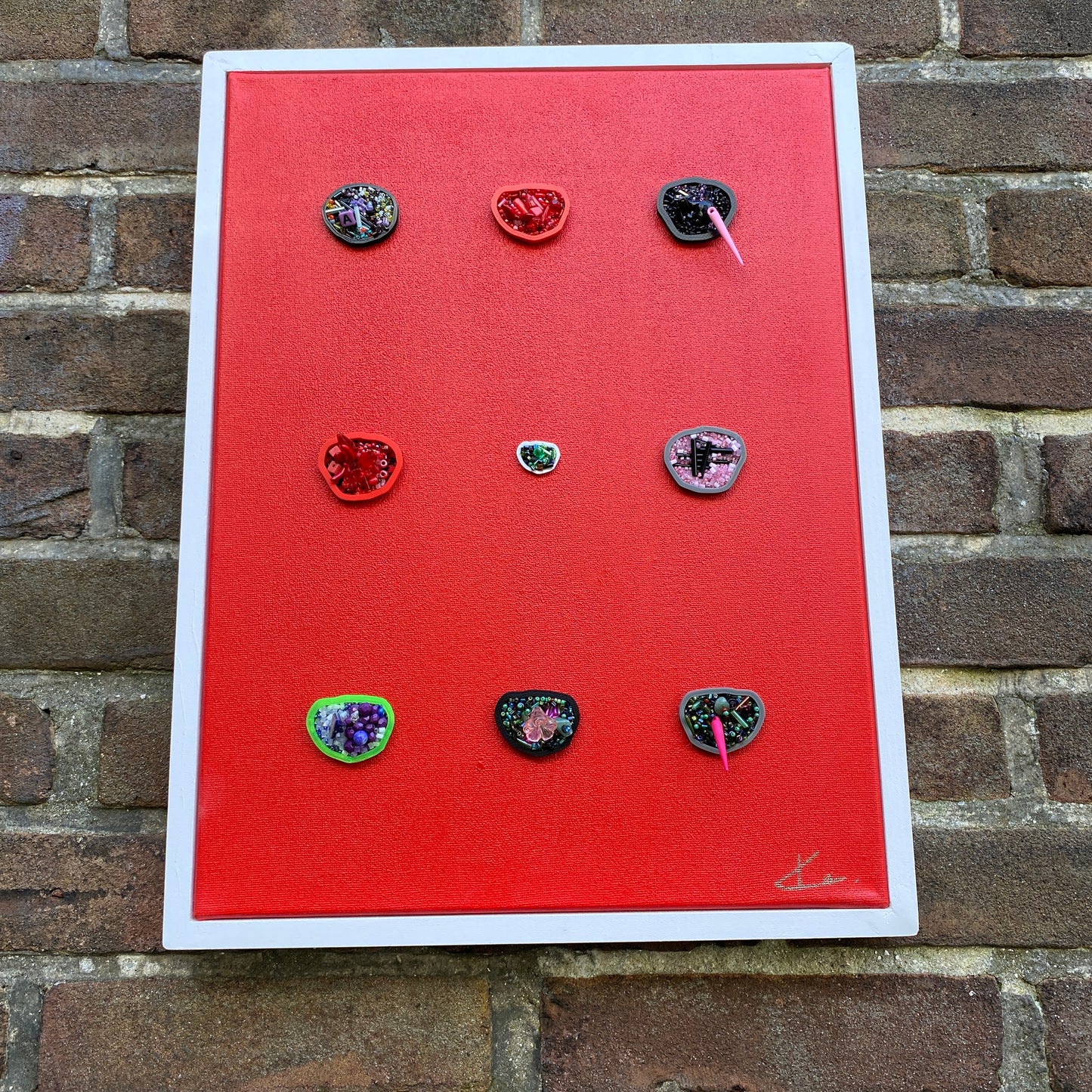 9 DOTS [05] | 32 x 42 CM