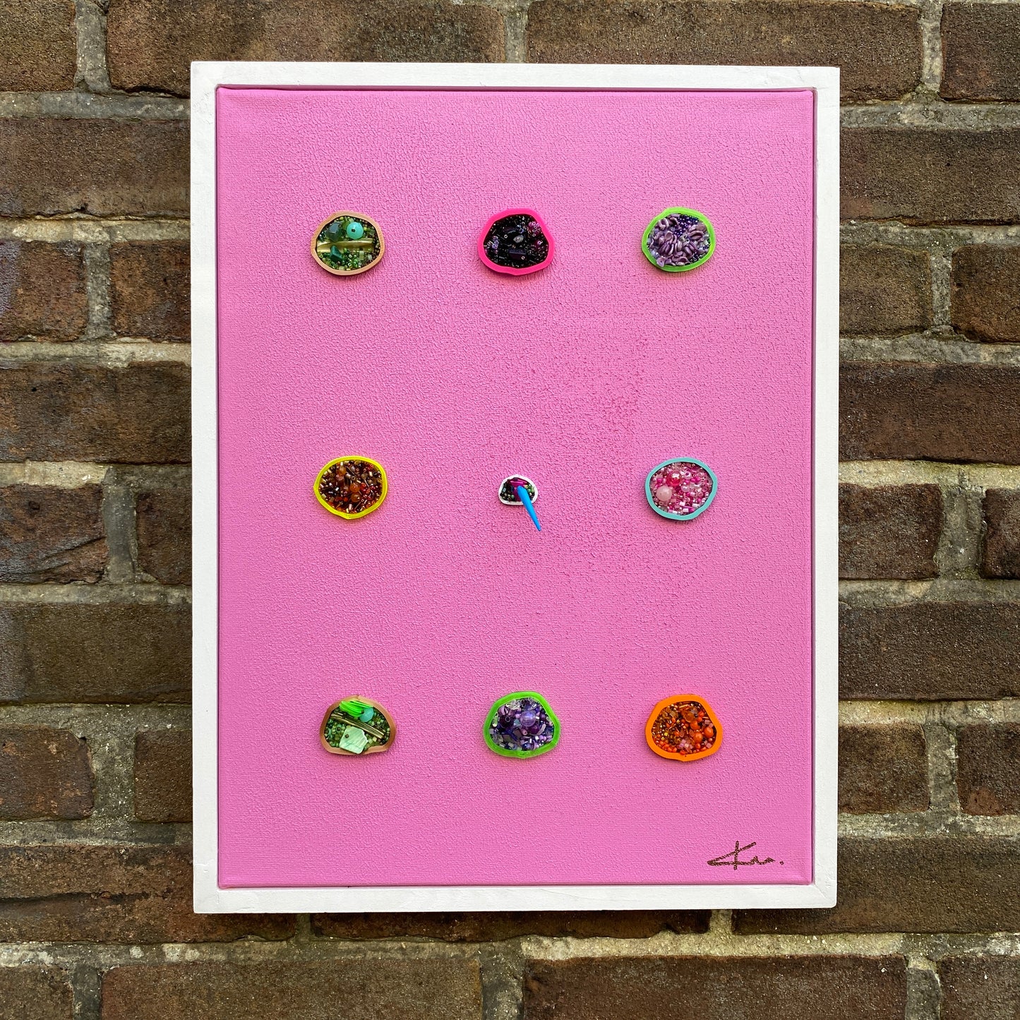 9 DOTS [04] | 32 X 42 CM