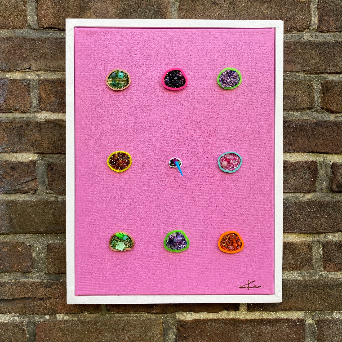 9 DOTS [04] | 32 X 42 CM