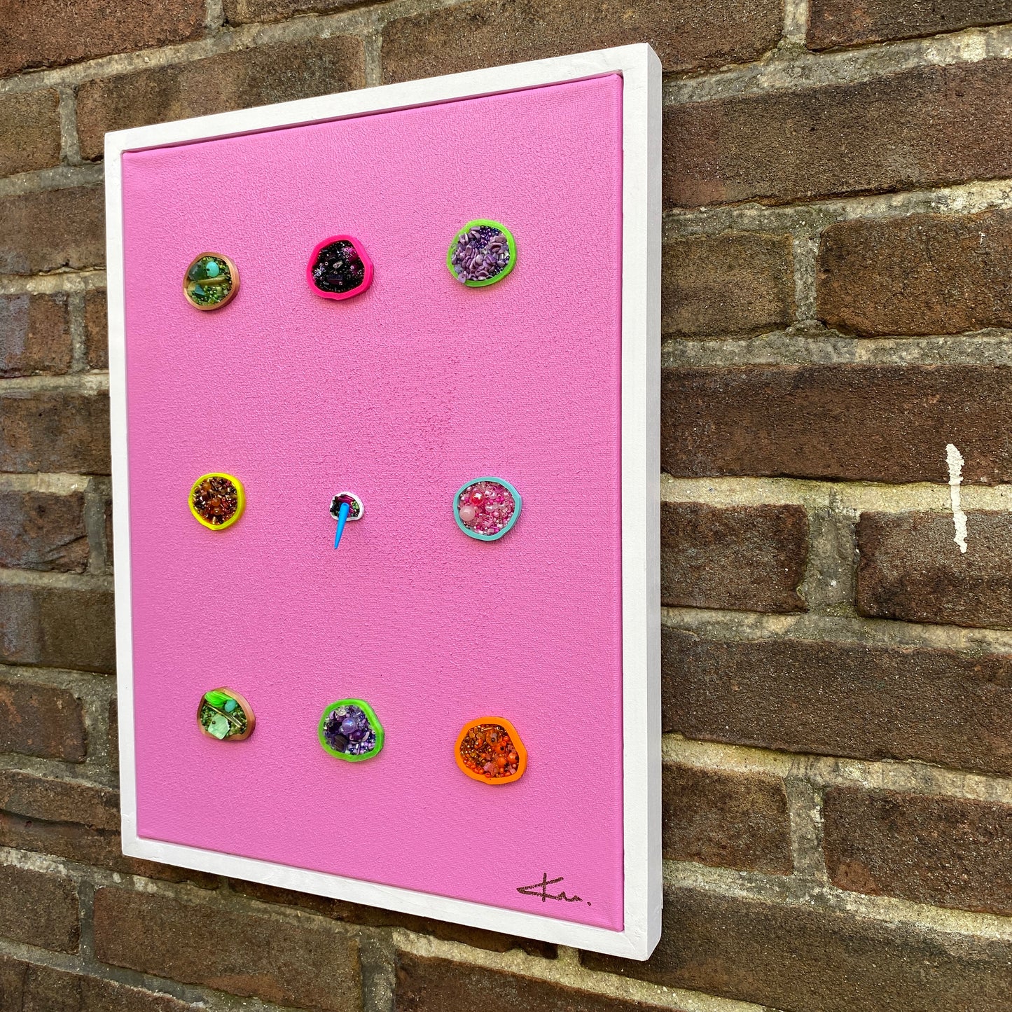 9 DOTS [04] | 32 X 42 CM