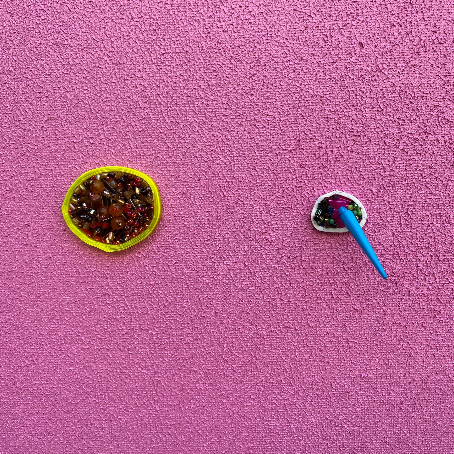9 DOTS [04] | 32 X 42 CM