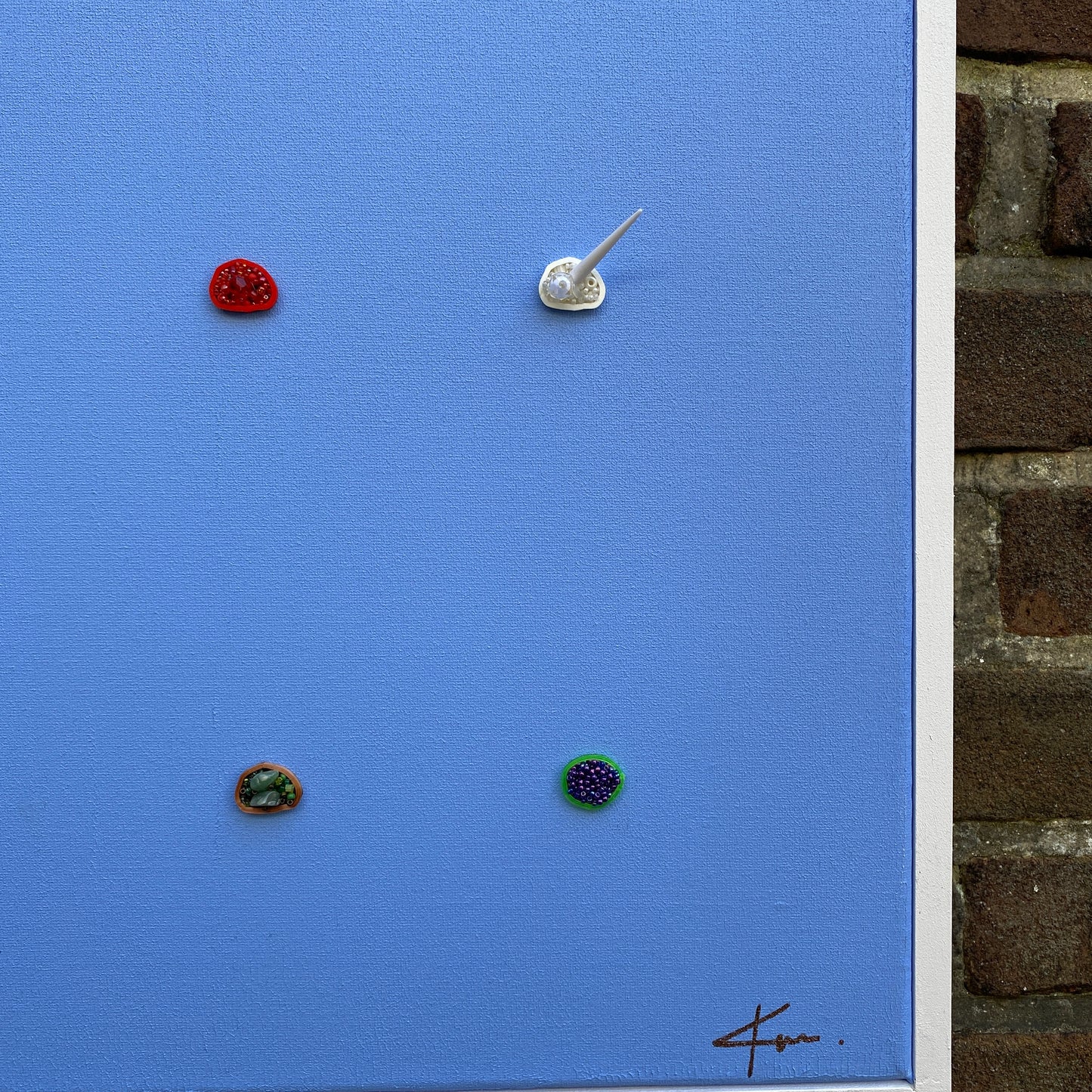 9 DOTS [07] | 42 X 52 CM