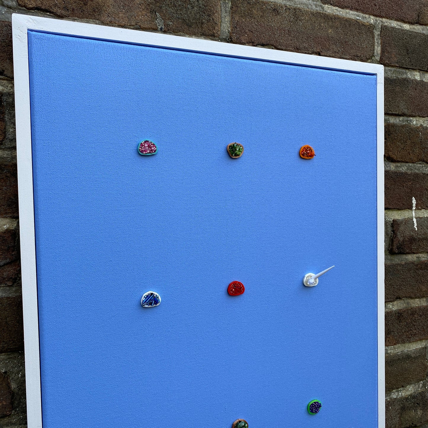 9 DOTS [07] | 42 X 52 CM