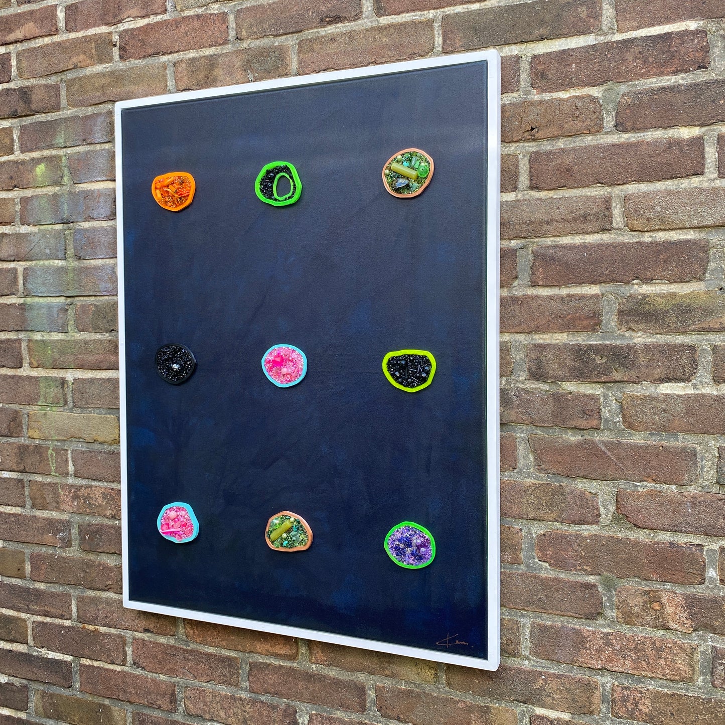 9 DOTS [03] | 62 X 82 CM